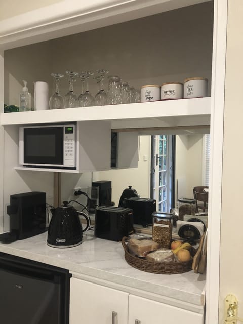 Fridge, microwave, coffee/tea maker, electric kettle