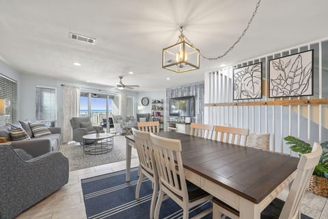 Dolphin Cove - Beachfront Holiday Isle Pet-Friendly Townhome in Destin, Florida with Ocean Views from Balcony - Bliss Beach Rentals