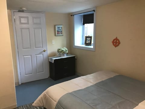 1 bedroom, in-room safe, desk, iron/ironing board