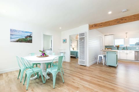 Enter to open dining space and kitchen