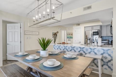 Dining view to the kitchen