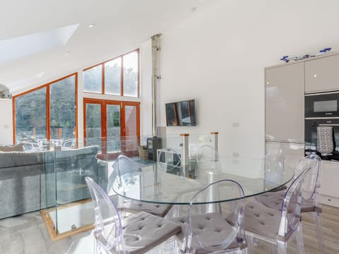 Dining Area | Waterside Lodge Three - Ashgrove Country Park, Elland