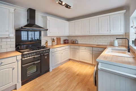 Emerald Residence, Saltburn - Stay North Yorkshire