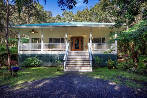 Welcome to Hale Mauka in Volcano, Hawaii