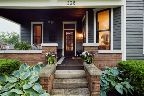 Welcome to B-Town Bungalow