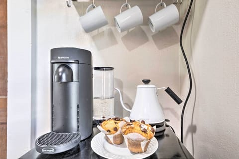 Mini-fridge, coffee/tea maker