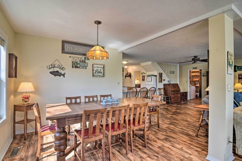 Dining Room | Dishware & Flatware