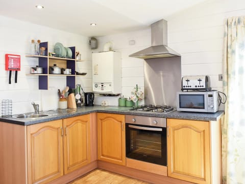 Kitchen | The Stables Studio, Haydon Bridge