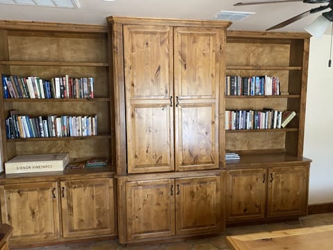 Office library. Wireless color laser printer and high speed internet.