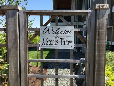 We welcome you to stones throw