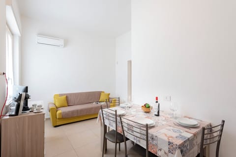 Living and dining room