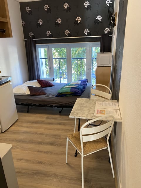 1 bedroom