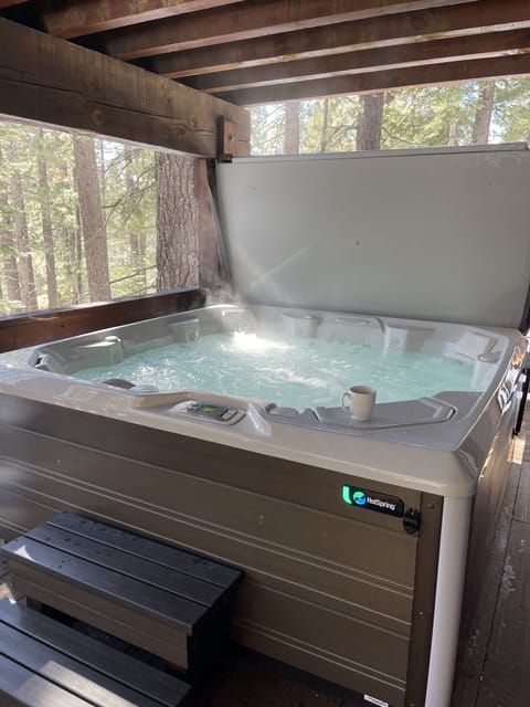 New HotSprings HotTub located on our back deck, very relaxing!
