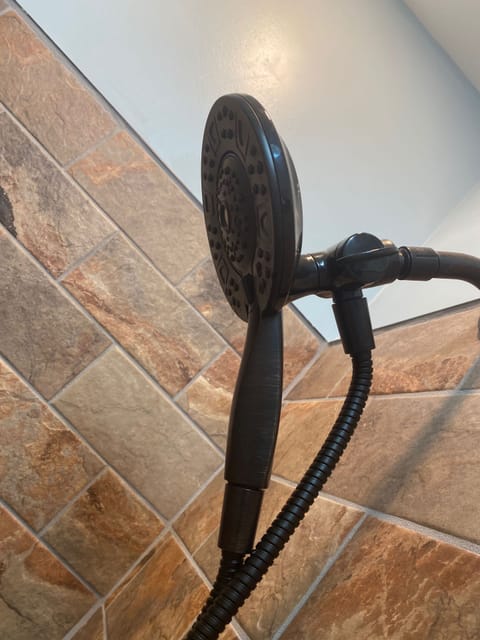 Hand-held showerhead