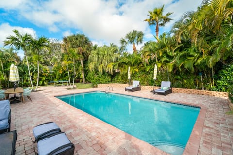 Gorgeous back yard with extra large pool. Pool can be heated for a daily fee.