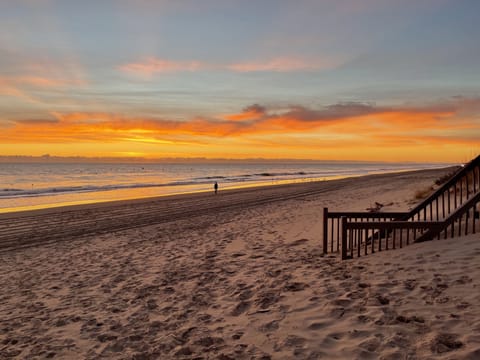 Beach nearby, sun loungers