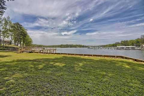 Lake life on Beaver Creek Lake Wateree! | Lake Wateree | VacationRenter