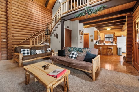 Living Room - Log Living Room
Gas Rock Fireplace
Smart TV
Log furniture
Vaulted Ceilings