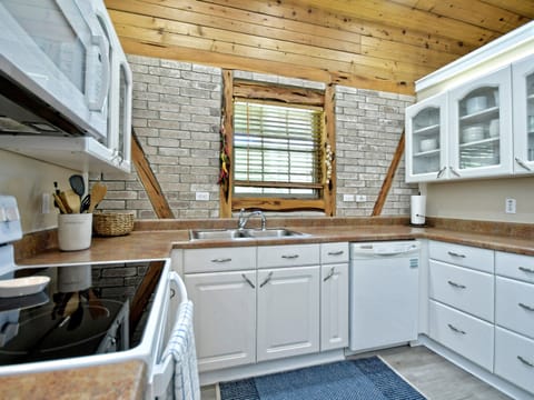Oma Seidel Haus Kitchen