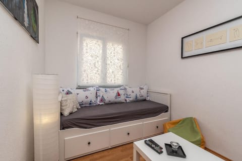 1 bedroom, internet