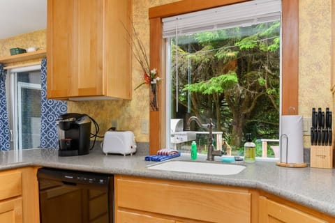 "The house is well equipped and has everything you need." - BJ