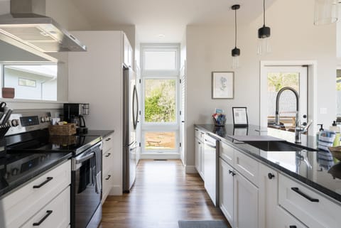 Everything needed to prepare your favorite meals!