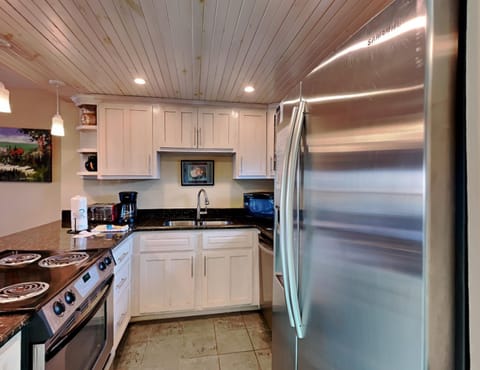 Kitchen - Stainless Steel Appliances