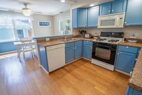 Main Level/Second Level | Kitchen