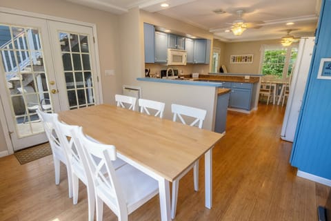 Main Level/Second Level | Dining | Kitchen