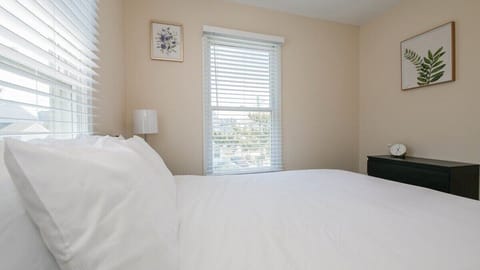 3 bedrooms, memory foam beds, iron/ironing board, WiFi