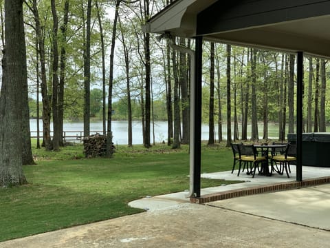 Tucked Away on Weiss Lake House in Weiss Lake