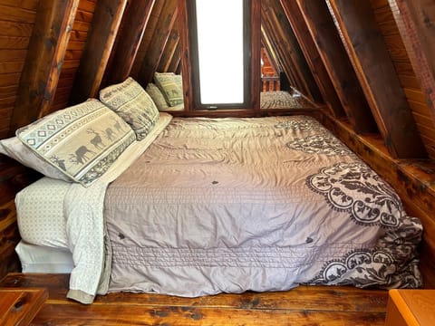 King Bed in Loft Area
