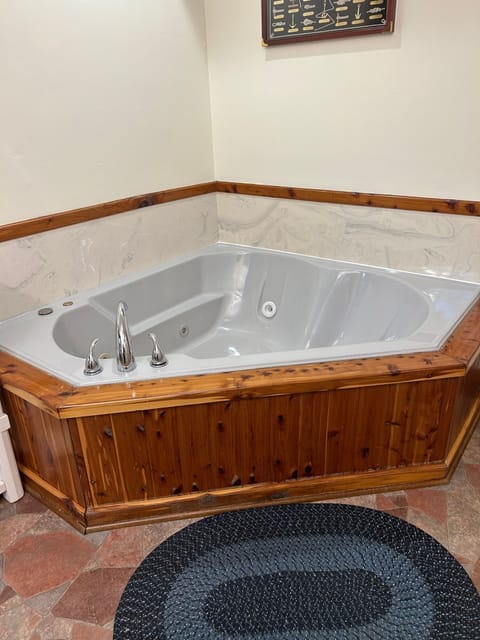 Jacuzzi in Bathroom