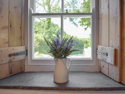 Dining Area | Gamekeepers Cottage, Newchapel, near Cardigan