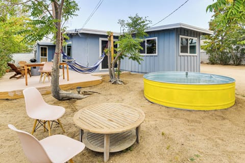 Joshua Tree Vacation Rental | 3BR | 1BA | 1,175 Sq Ft | 1 Step to Enter