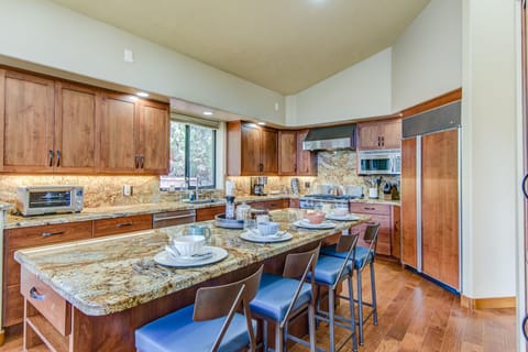 Plenty of Counter Stone Space Including a Kitchen Island