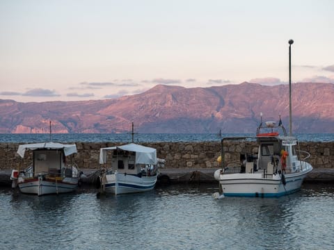 Small port of Kissamos
