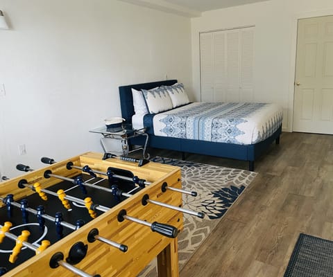 RecRoom with Queen Bed