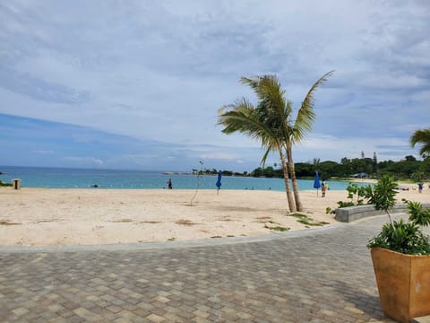 Beach nearby, beach towels