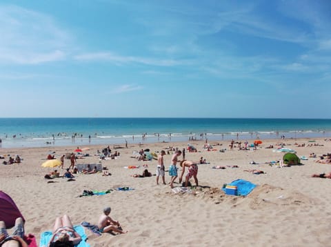 Beach nearby, sun loungers