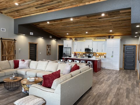 Spacious floor plan! Kitchen & Living Room

Updated photos coming soon!