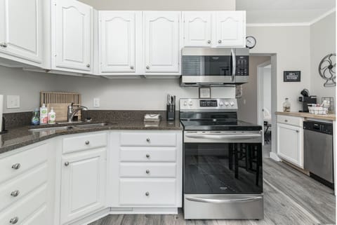 Kitchen and Eating Area