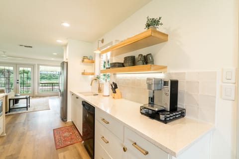 Kitchen. Keurig and pods provided for guests