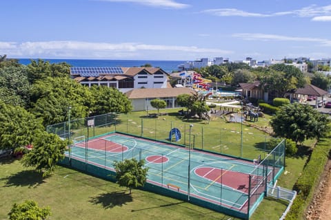 Sport court