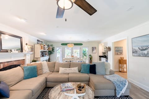 Plenty of seating for large groups