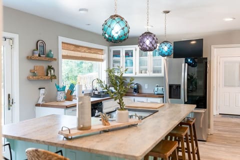 Gourmet kitchen is great for holiday meals!