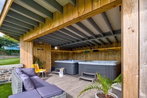 Howgills House - Hot tubs