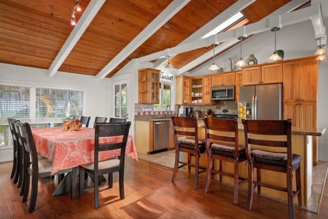Kitchen and dining area