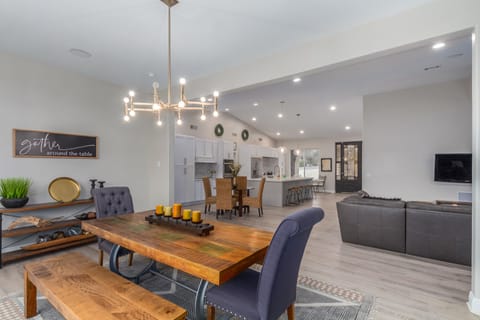 Open Concept Dining Room