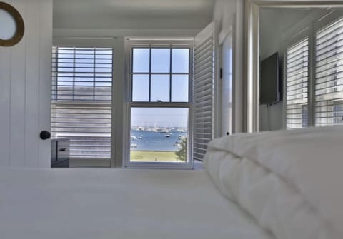 Breathtaking harbor views